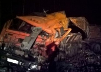 В результате кровавой аварии под Пензой грузовик «сложился в гармошку»