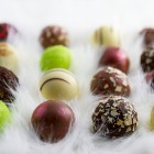 Пензенцы нашли в детских подарках конфеты, которые страшно есть
