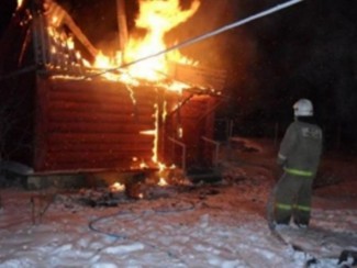 Шесть спасателей тушили серьезный пожар в Пензенской области
