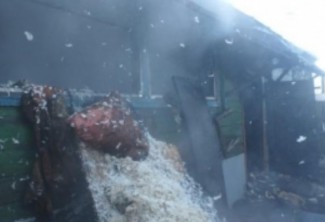 Жуткий пожар в Кузнецке тушили 15 человек