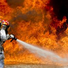 В Кузнецке пожар уничтожил оборудование недостроенной станции обезжелезивания воды