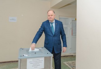 Вадим Супиков проголосовал на выборах Президента России