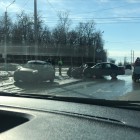 Не поместились: ДТП на перекрестке улицы Зеленодольской