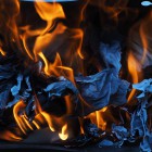 «Горим». Серьезный пожар в Пензенской области тушили 9 спасателей 