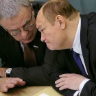 Сенатор Бочкарев обсудил в СФ, стоит ли вводить налог на «яд»