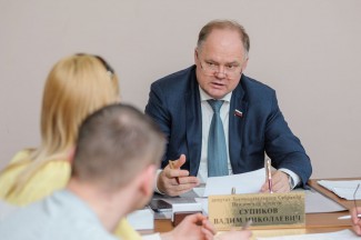 Вадим Супиков помог погорельцам из Железнодорожного района города Пензы
