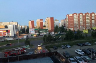 Соцсети: В пензенской многоэтажке в Арбеково произошел серьезный пожар