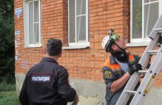 В Пензе спасатели и полицейские солидарно разняли драчунов