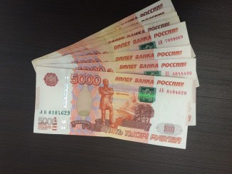В Пензе внучка «прикольнулась» над бабушкой на 30 тысяч рублей