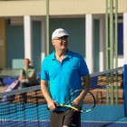 Иван Белозерцев продемонстрировал свои навыки в теннисе 