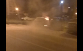 Полыхающая в Терновке машина попала на видео 