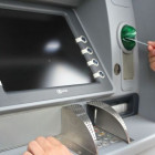 Жительница Пензы оставила 20 000 в банкомате
