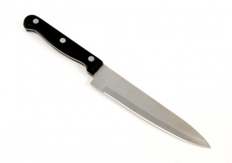 Житель Пензенского района набросился с ножом на своего знакомого