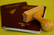"Предъявите документы": молодой пензенец украл из чужого авто паспорт и права