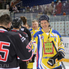 Команда правительства Пензенской области обыграла в хоккей команду «Российская пресса»