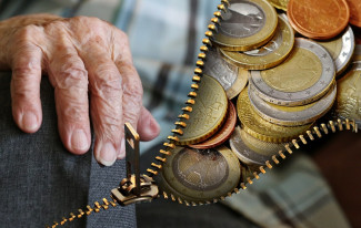 Безработный пензенец-уголовник выпотрошил заначку пенсионера