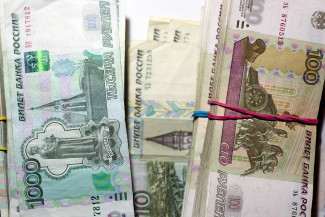 Доверчивый житель Кузнецка одолжил мошеннику около 40 тысяч рублей