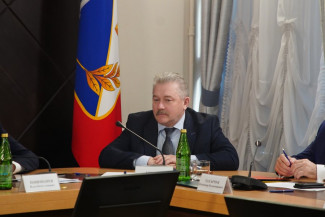 Почему экс-мэр Пензы Юрий Кривов ушел с поста вице-губернатора Севастополя?