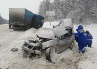 Жуткое ДТП в Кузнецком районе оборвало жизни двух человек