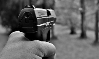 Пензенец, напавший с игрушечным пистолетом на продавца, может получить 10 лет колонии