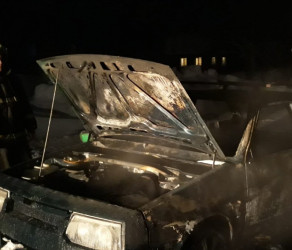 Пожар в Каменском районе: огонь охватил автомобиль «ВАЗ»