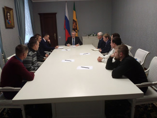 Белозерцев обсудил с комитетом кредиторов «Пензастроя» проблемы дольщиков