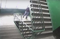 «Писающий мальчик» из Пензы попал в объектив камеры видеонаблюдения