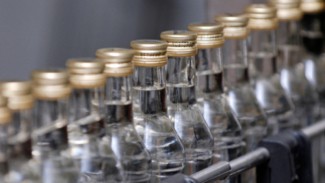 Пензенец продавал друзьям контрафактную водку
