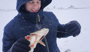 Пензенский актер Антон Макарский поделился впечатлениями от зимней рыбалки 