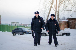Уголовник из Бессоновского района средь бела дня ограбил пензенца