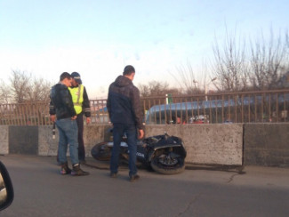 Появилась информация о состоянии мотоциклиста, сбитого на Сурском мосту в Пензе