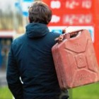 В Пензенской области бывший уголовник слил 43 литра бензина с «Газели»