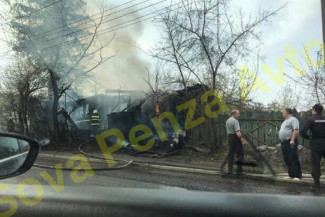 Жуткий пожар в Пензе уничтожил дом 