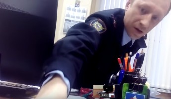 Блогер и арестант Олег Жуков. Кузнецкие полицейские «потроллили» своего обидчика