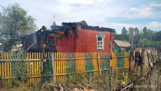 Жуткий пожар в Беково унес жизнь пожилой женщины