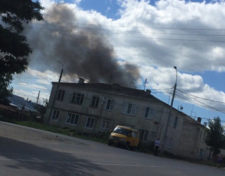 Серьезный пожар в Кузнецке Пензенской области: полыхает многоквартирный дом