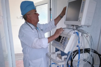 В детскую больницу Пензы доставили новый аппарат для вентиляции легких