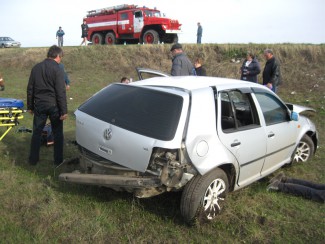 Под Пензой опрокинулся Volkswagen Golf: трое погибших, двое раненных