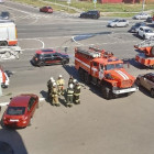В Пензе к ТЦ «Онежский» стянулись пожарные машины