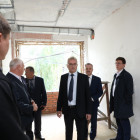 Пензенский губернатор проконтролировал ход ремонта амбулатории на Пионерской