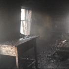 В Пензенской области из горящего дома вытащили женщину