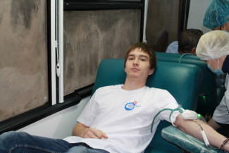 За один день пензенские студенты сдали 15 литров крови