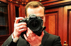 ВИП-выходные: селфи с Медведевым, топ слухов о Львовой-Беловой, Кузяков на «Первом»