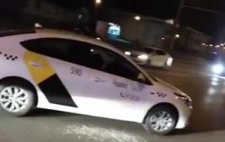 Пензенцев напугал бьющийся в конвульсиях водитель «Яндекс.Такси». ВИДЕО