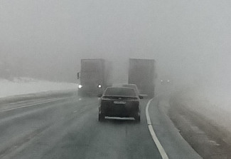 «Туман, трасса мокрая». Пензенцев предупреждают об опасностях на автодороге М-5