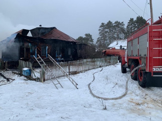 В Пензенской области при пожаре в частном доме погиб мужчина