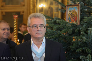 Иван Белозерцев принял участие в праздновании Рождества и поздравил жителей