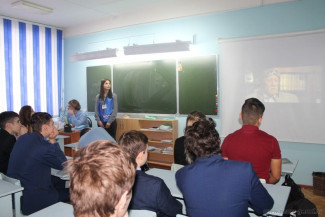 Пензенским школьникам рассказали о волонтерском движении