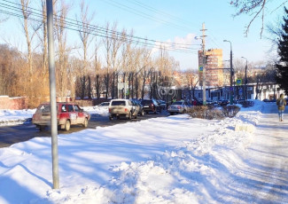 В Пензе улица Захарова замерла в пробке из-за ДТП