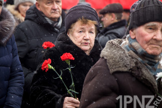 «Мы должны быть сильными» – в Пензе прошёл митинг в честь снятия блокады Ленинграда